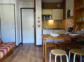 Studio pour 3 personnes avec piscine et proche funiculaire - FR-1-411-279